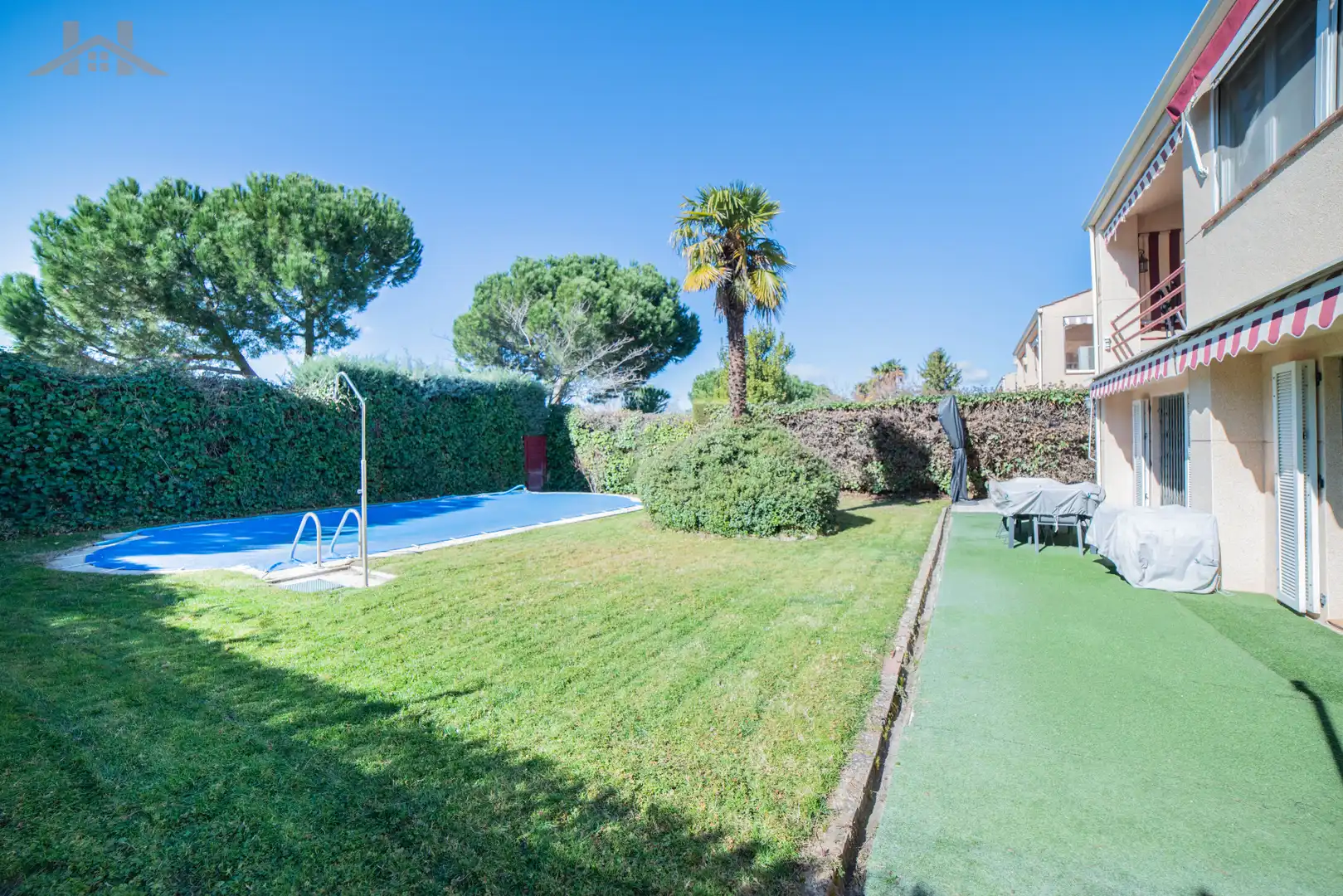 Garden of Single-family semi-detached for sale in Boadilla del Monte  with Air Conditioner, Heating and Private garden