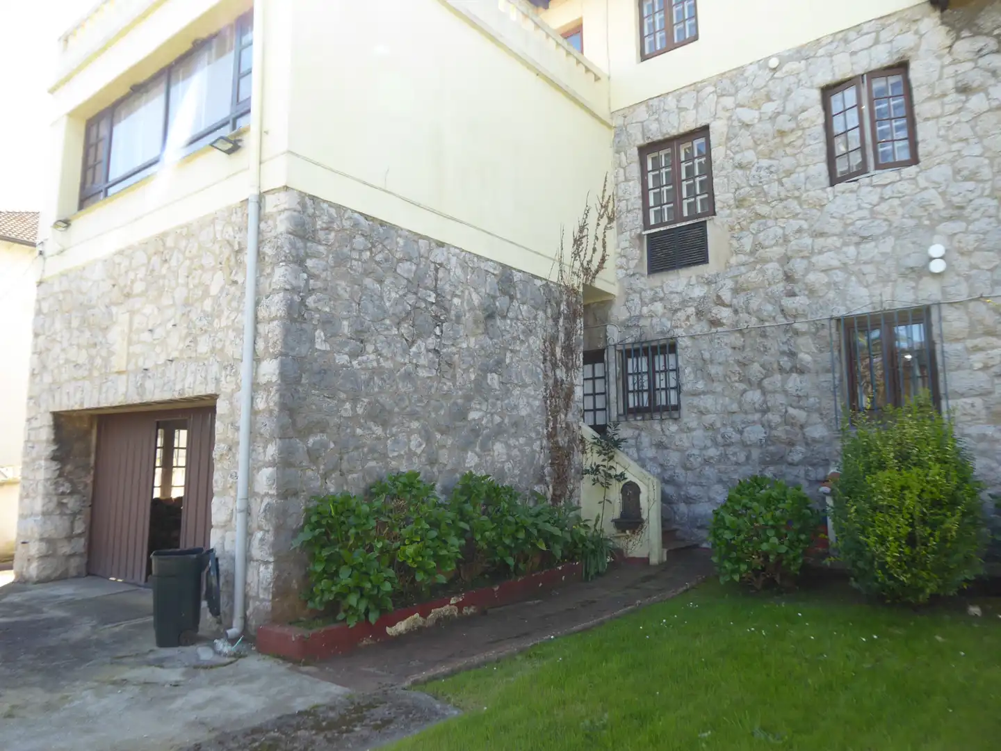 Außenansicht von Haus oder Chalet zum Verkauf in Camargo mit Heizung, Privatgarten und Terrasse