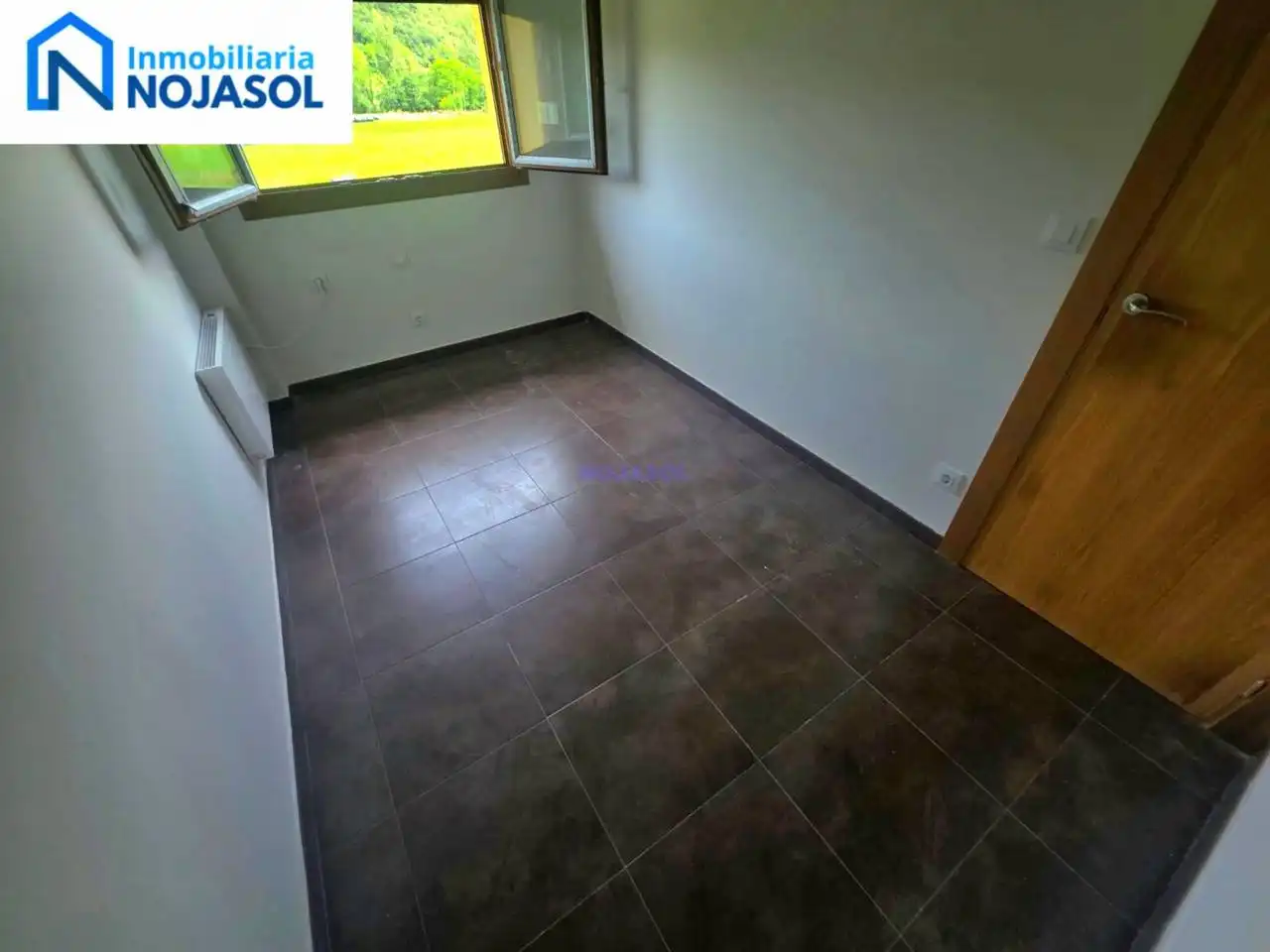 Terraza de Casa adosada en venta en Ruesga con Calefacción y Jardín privado