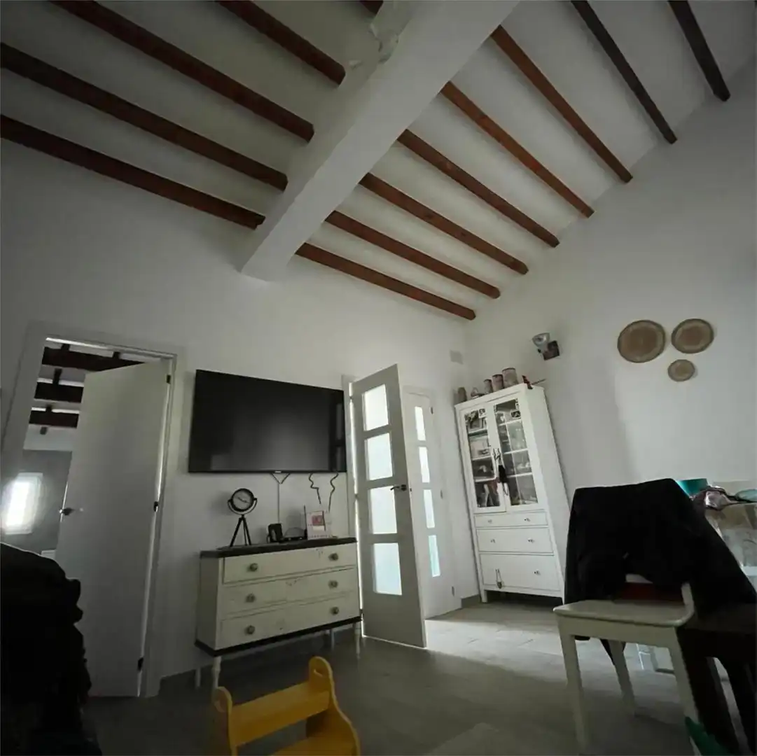 Sala d'estar de Casa adosada en venda en Sant Lluís amb Aire condicionat
