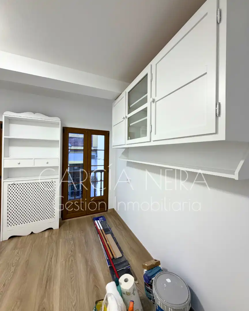 Piso en venta en Oviedo  con Calefacción y Amueblado