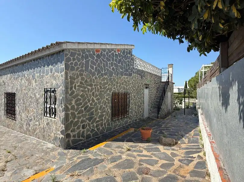 Villa avec jardin à vendre à Carrer de l'Eucaliptus 42, imagen 4