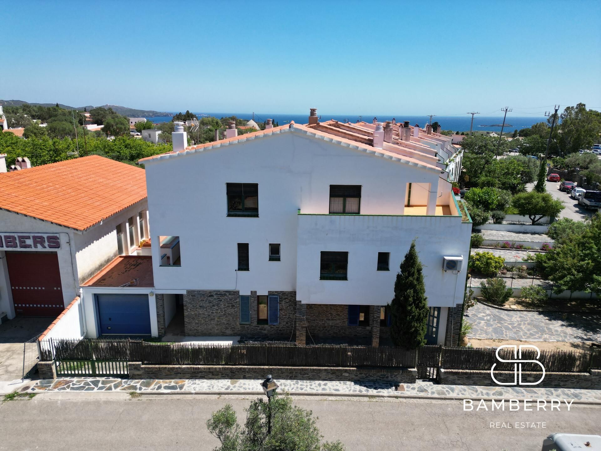 Exterior view of Single-family semi-detached for sale in Cadaqués  with Terrace