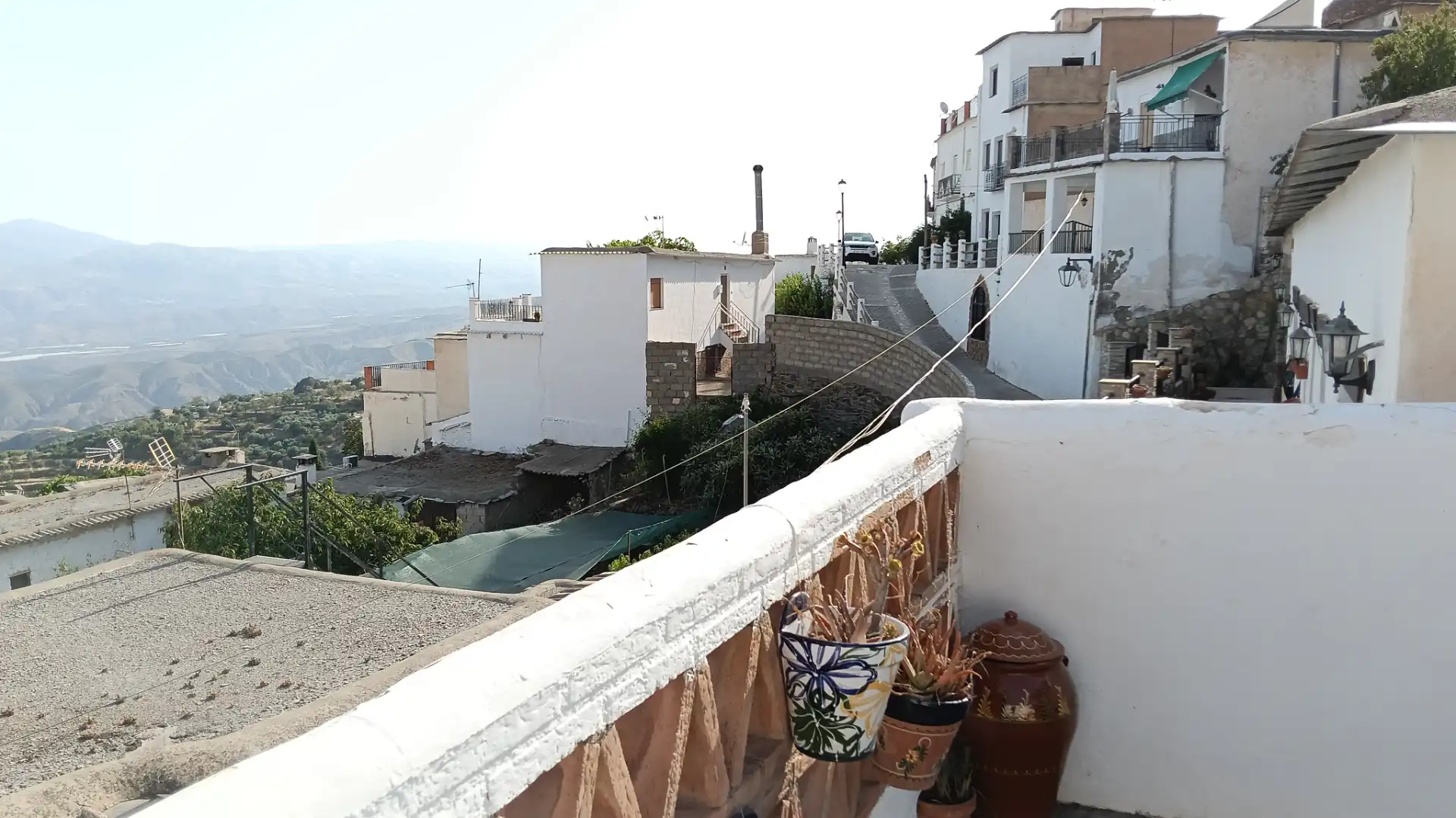 Vista exterior de Casa adosada en venda en Nevada amb Calefacció, Terrassa i Moblat