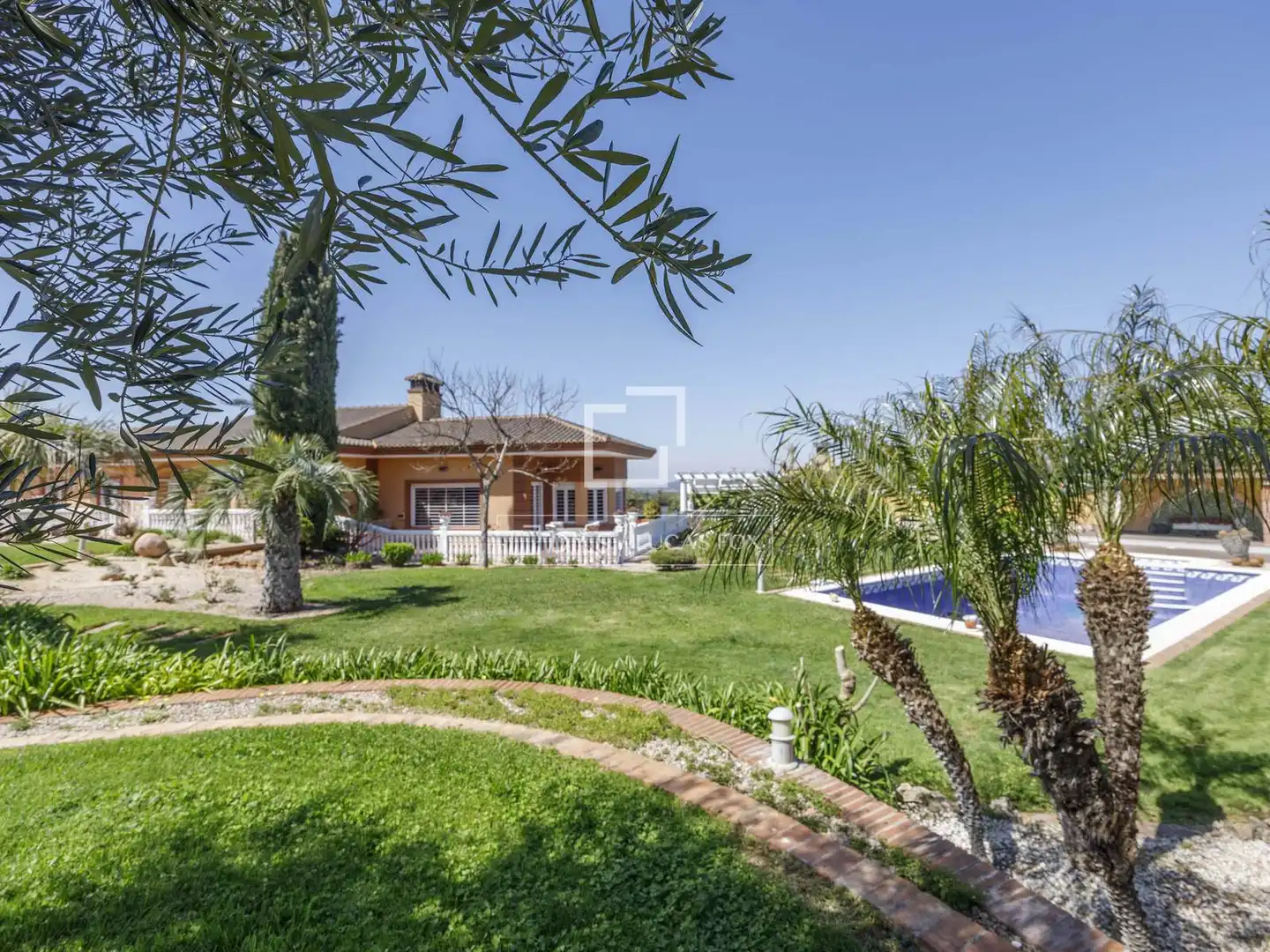 Villa mit Pool zum Verkauf in Montserrat, imagen 4