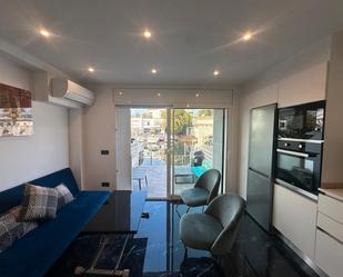 Living room of Single-family semi-detached to rent in Roses  with Air Conditioner and Terrace