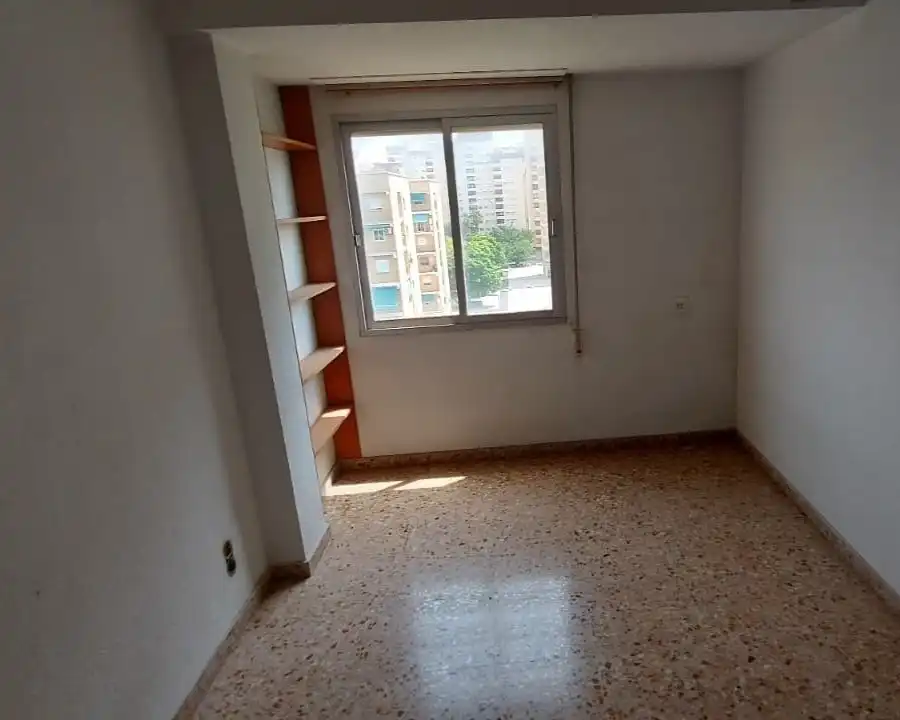 Dormitori de Pis en venda en Valencia