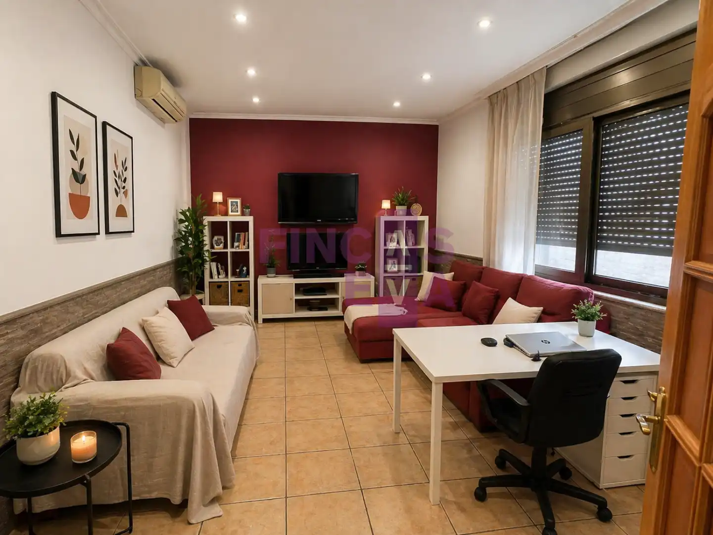 Sala de estar de Casa o chalet en venta en Sant Vicenç Dels Horts con Calefacción, Terraza y Trastero