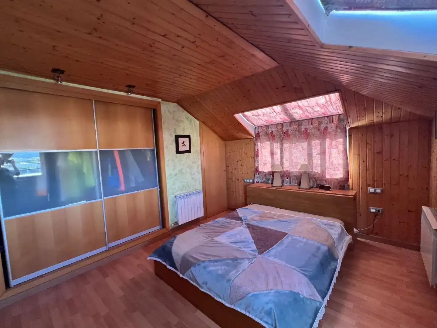 Dormitori de Dúplex en venda en Montblanc amb Aire condicionat, Parquet i Traster