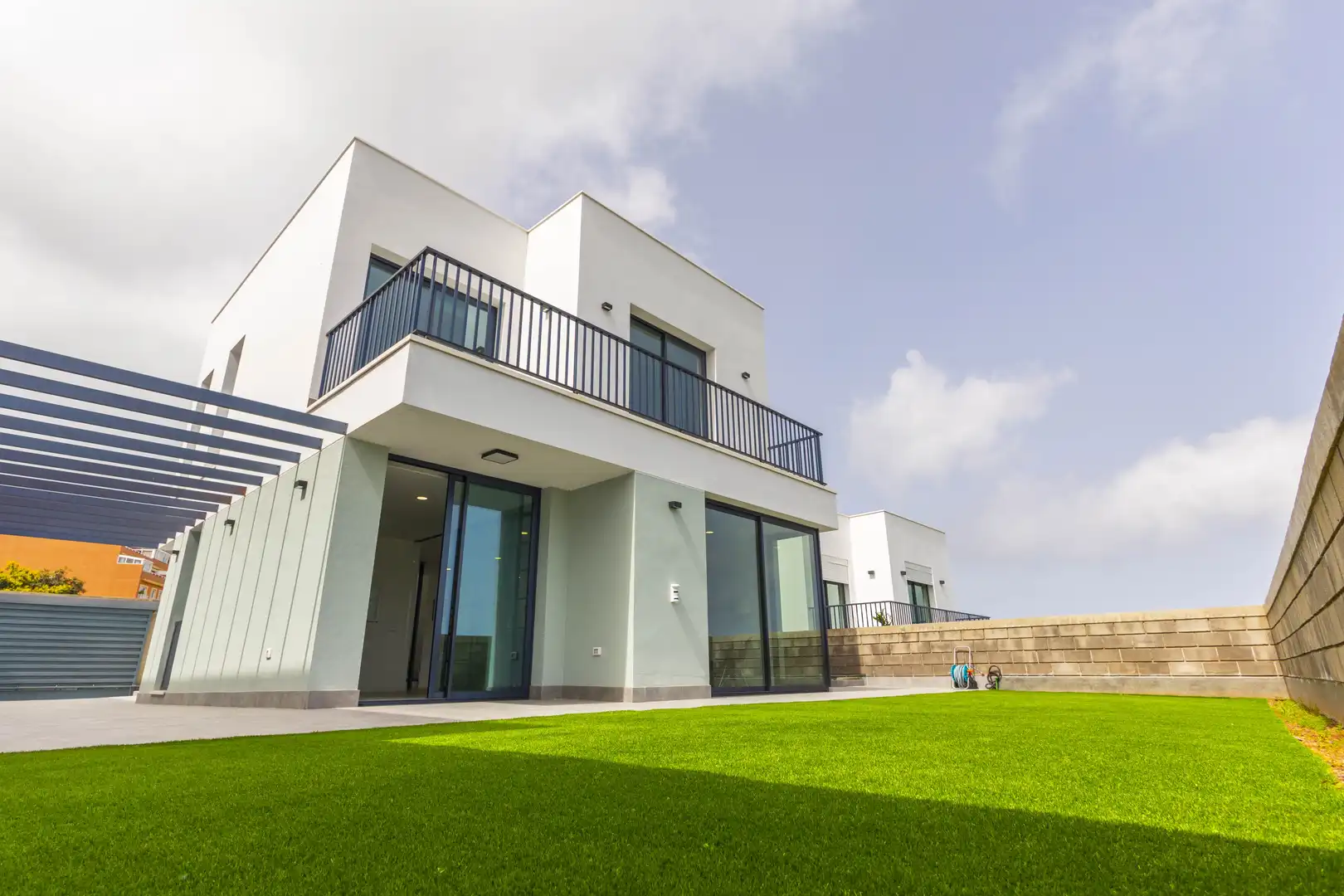 Außenansicht von Haus oder Chalet zum Verkauf in Los Realejos mit Privatgarten, Terrasse und Abstellraum