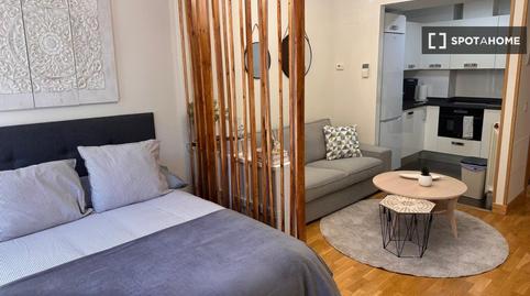 Foto 5 de Piso de alquiler en Palos de Moguer,  Madrid Capital