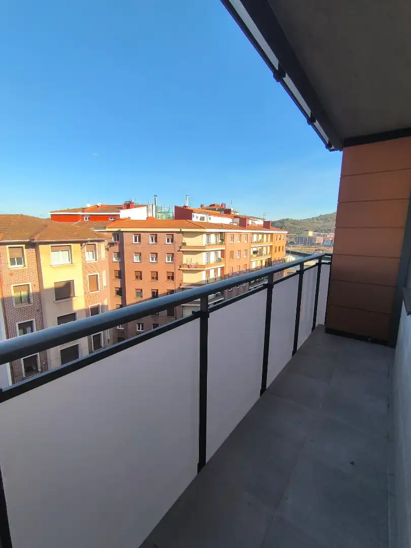 Terraza de Piso en venta en Bilbao  con Calefacción, Parquet y Amueblado