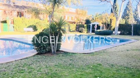 Foto 2 de Casa o chalet de alquiler en Carrer 213, La Cañada, Paterna