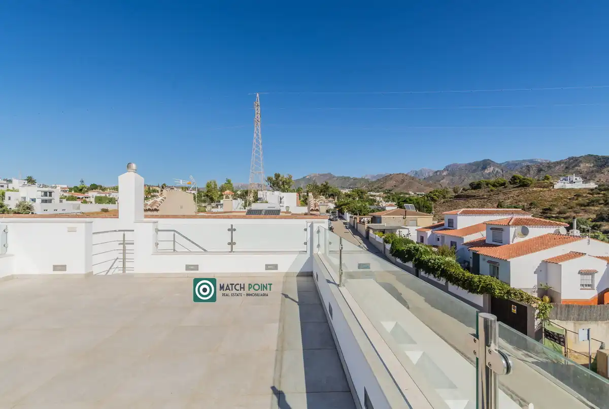 Terrassa de Casa adosada en venda en Avda Pescia - Ctra de Frigiliana