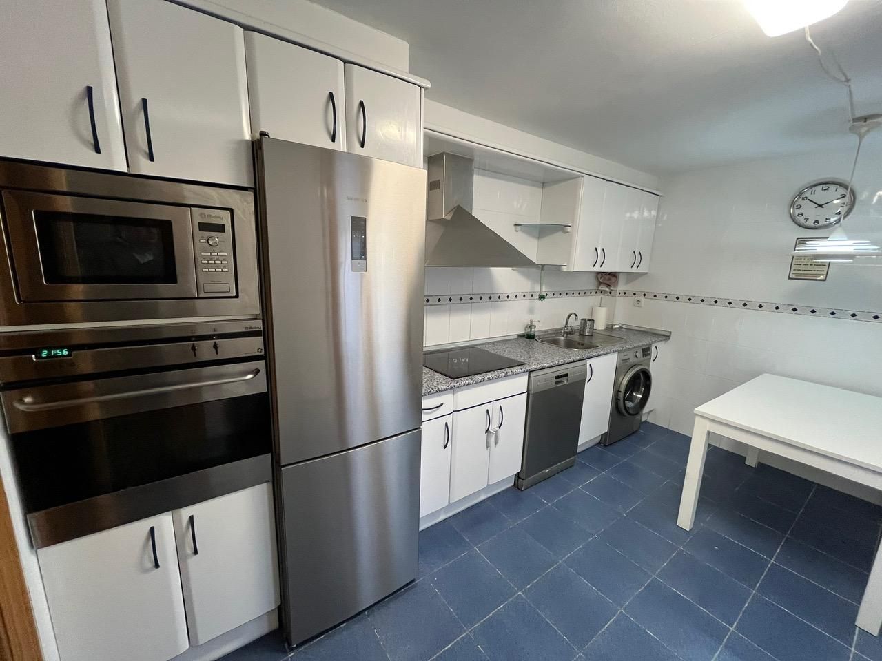 Single-family semi-detached for sale in Las Flores, Santa Isabel