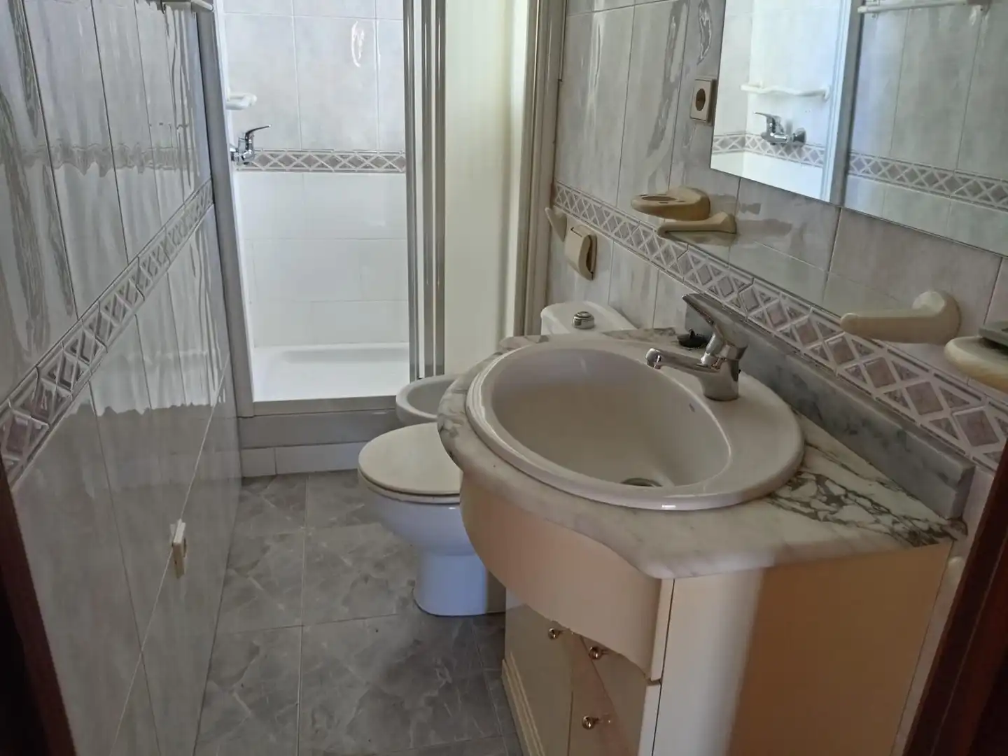 Baño de Piso en venta en Huelva