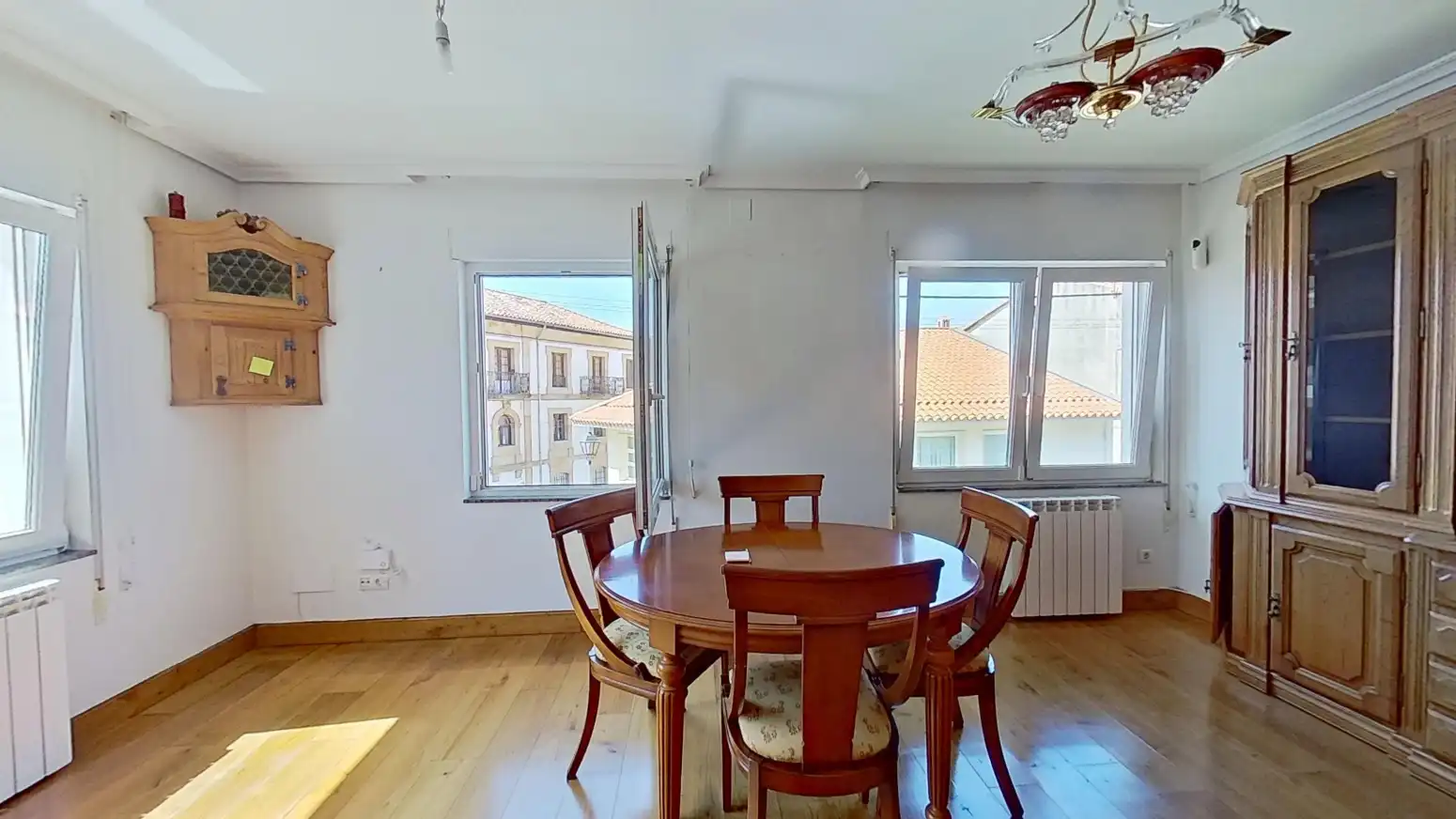 Comedor de Casa o chalet en venta en Alfoz de Lloredo con Calefacción, Jardín privado y Parquet