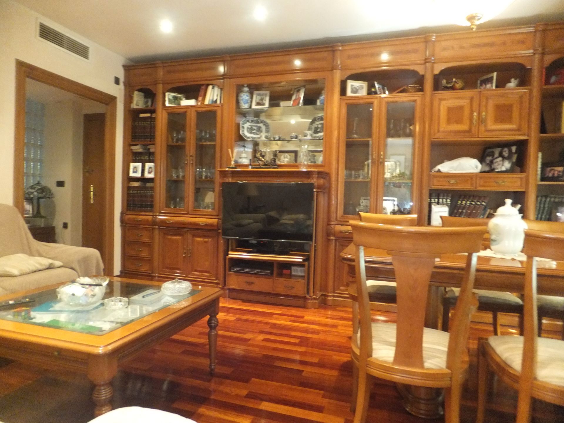 Sala d'estar de Pis en venda en  Murcia Capital amb Aire condicionat, Parquet i Terrassa