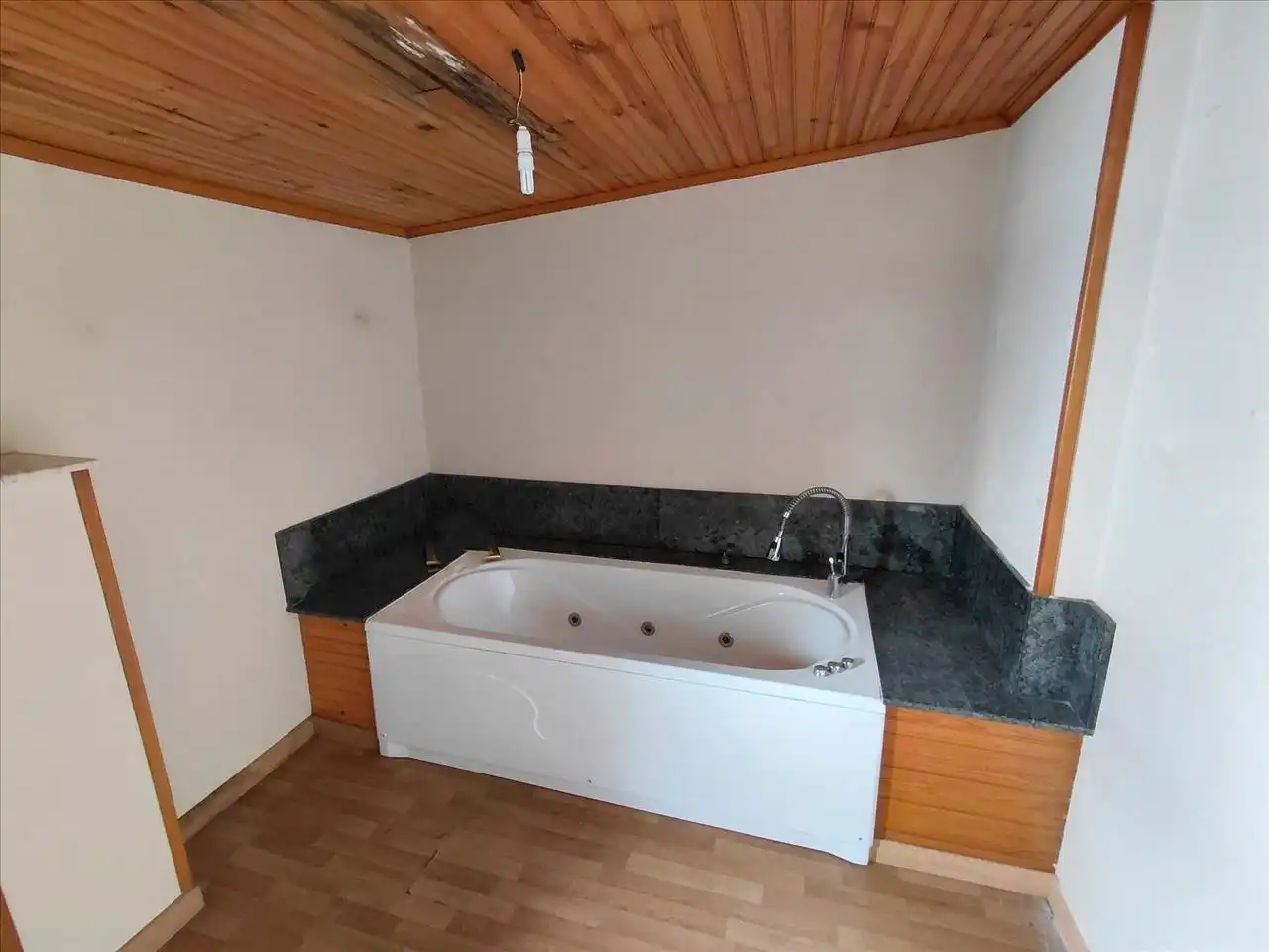 Bathroom of Apartments for sale in Boiro