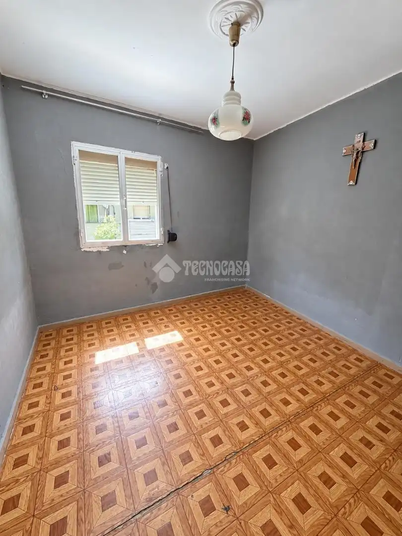 Habitación de Piso en venta en Madrid con Parquet