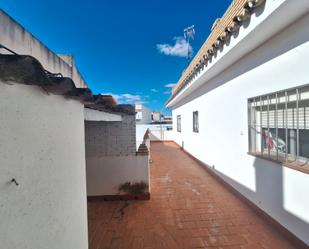 Exterior view of Single-family semi-detached for sale in Bollullos de la Mitación  with Furnished