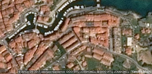 Country house for sale in Llanes