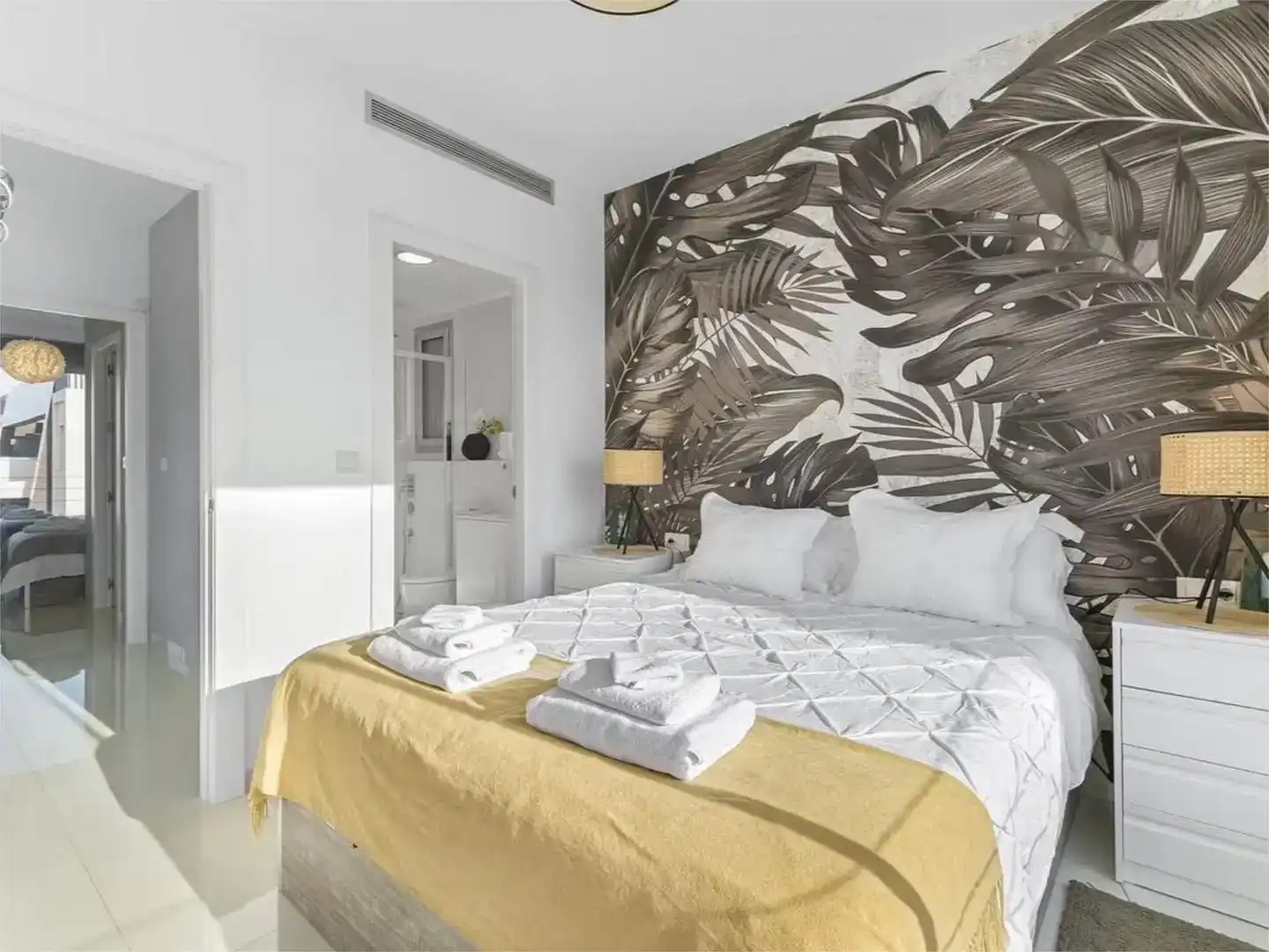 Habitación de Casa o chalet de alquiler en Pilar de la Horadada con Aire acondicionado, Jardín privado y Piscina