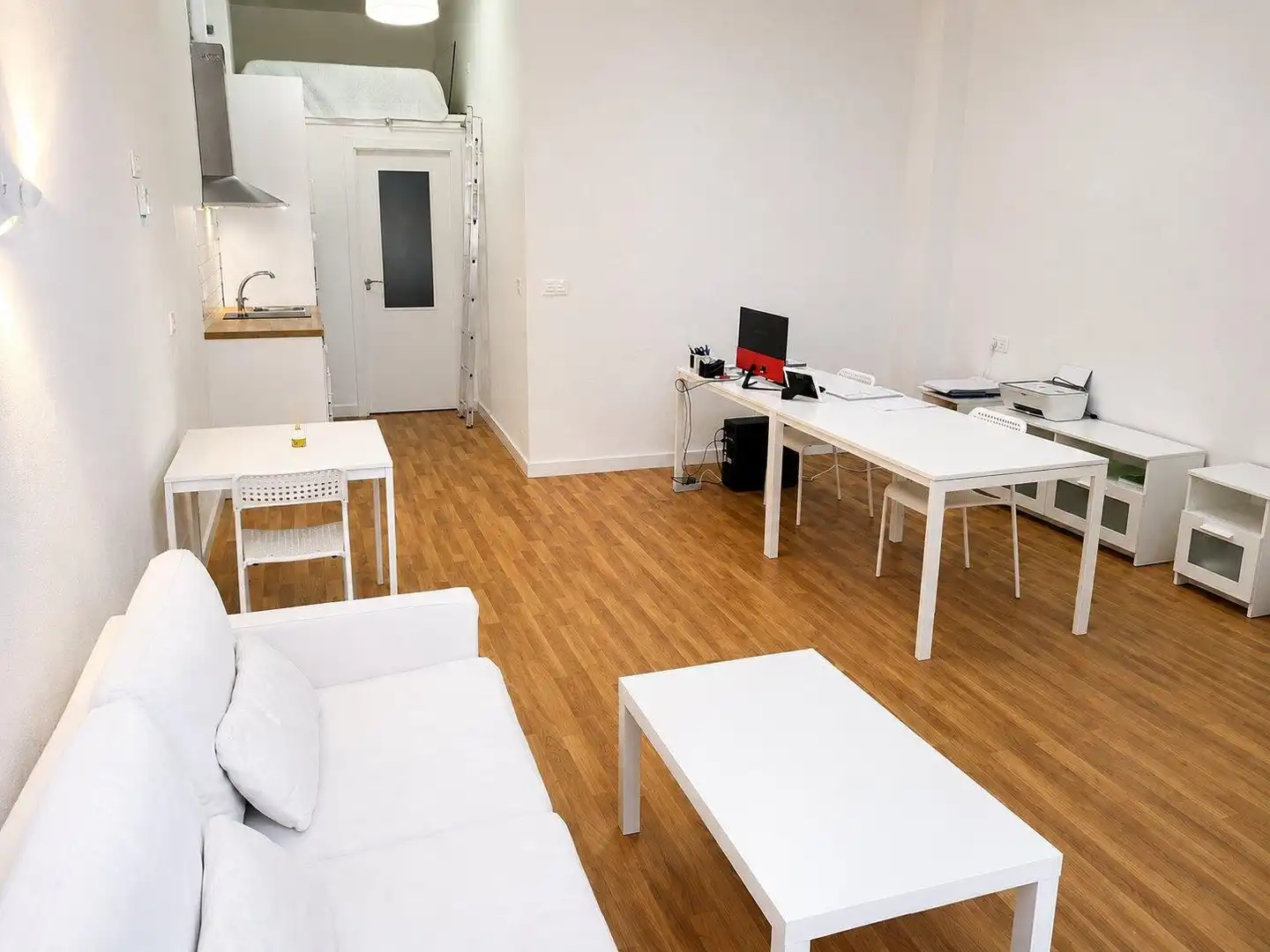 Business premises to rent in Calle Calle Alcaparra 2