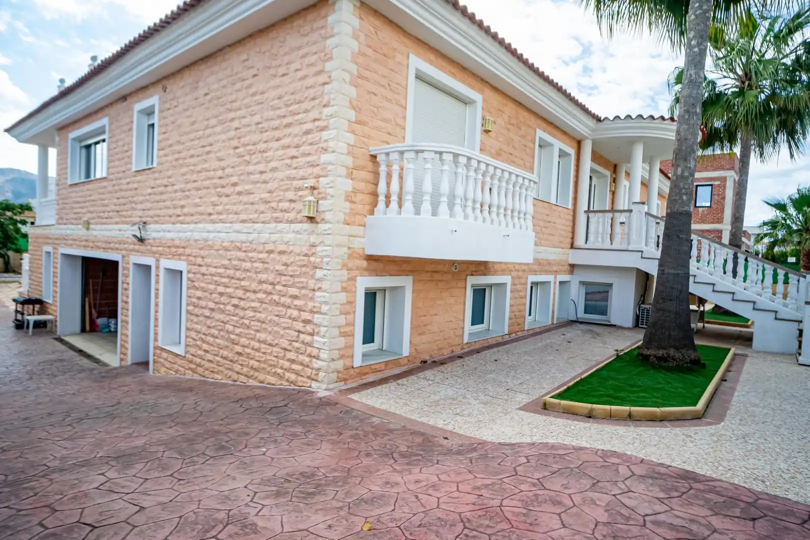Exterior view of Houses for sale in L'Alfàs del Pi  with Air Conditioner, Heating and Private garden