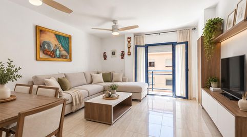 Foto 2 de Piso en venta en Centro ciudad, Fuengirola