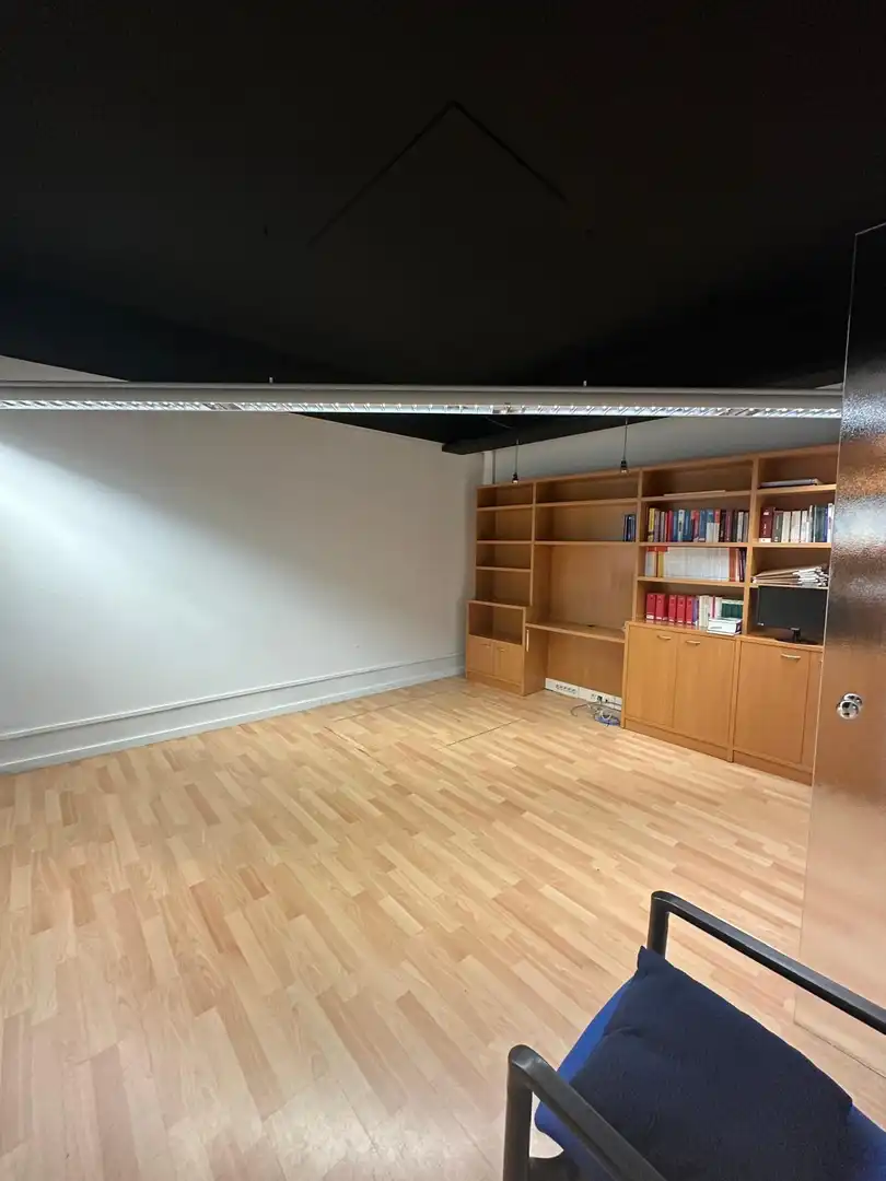Geschaftsraum zur Miete in Esplugues de Llobregat mit Möbliert
