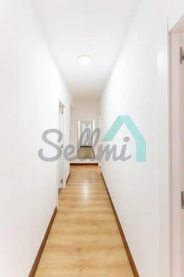 Flat for rent in Oviedo   with Heating, Parquet flooring and Furnished