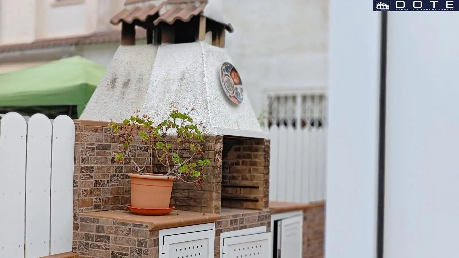 Casa adosada en venta en Creixell con Terraza, Trastero y Alarma