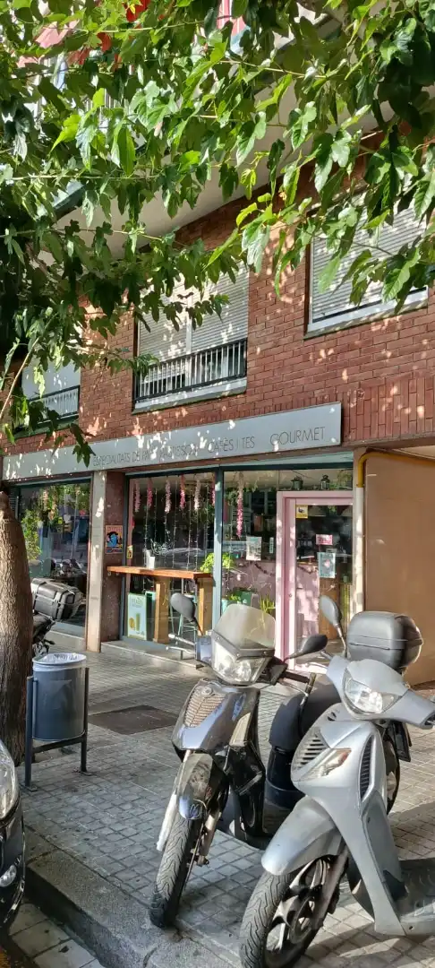 Local de lloguer en L'Hospitalet de Llobregat
