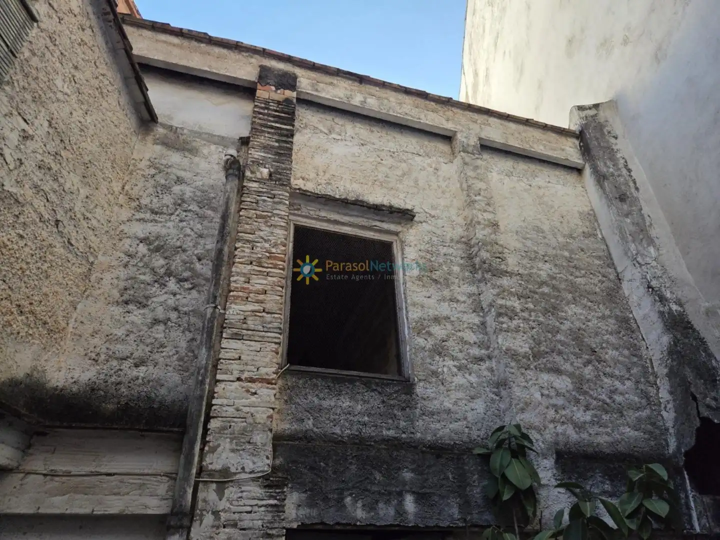Vista exterior de Casa adosada en venda en Vilallonga / Villalonga amb Terrassa, Traster i Balcó