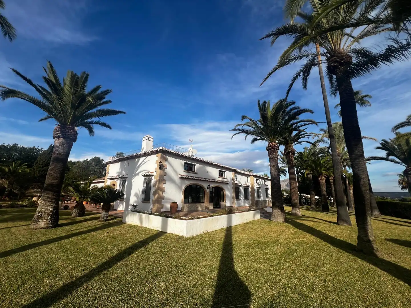 Vista exterior de Casa o xalet en venda en Jávea / Xàbia amb Aire condicionat, Jardí privat i Terrassa