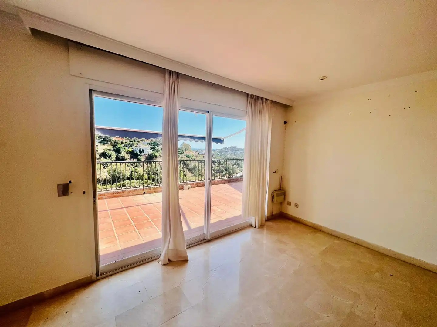 Apartment with pool for sale in La Quinta, imagen 4