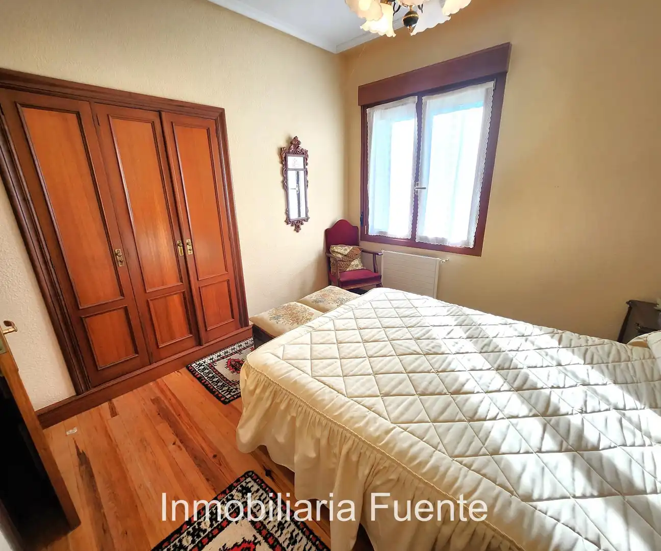 Habitación de Casa o chalet en venta en Zalla  con Calefacción, Jardín privado y Terraza