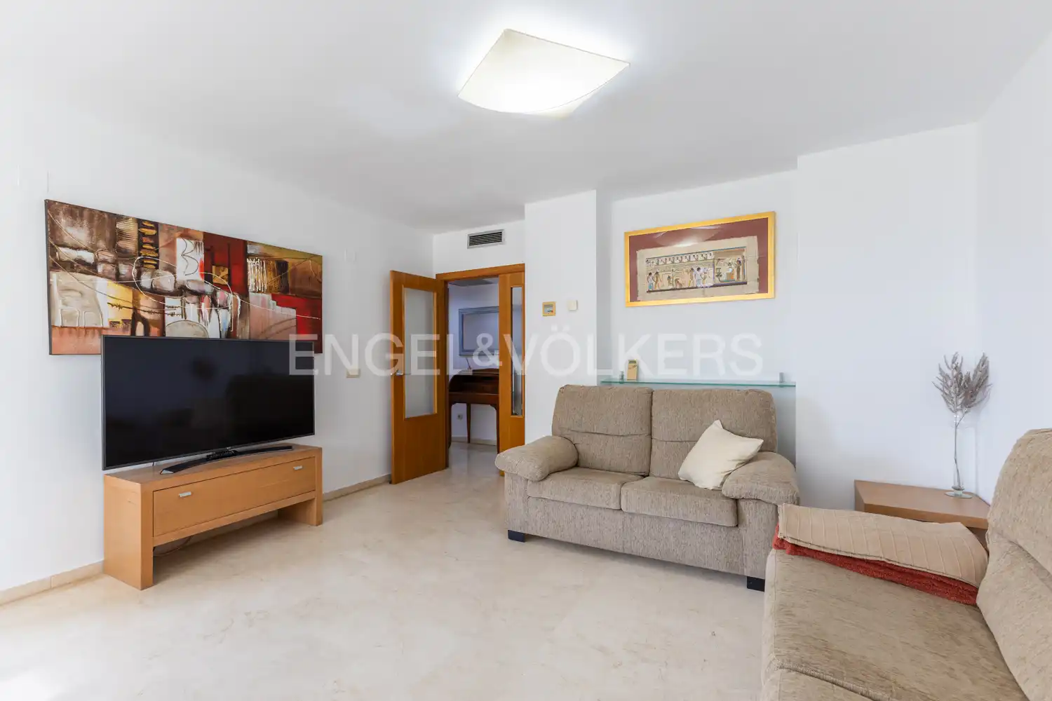 Sala d'estar de Pis de lloguer en Valencia amb Aire condicionat, Calefacció i Terrassa