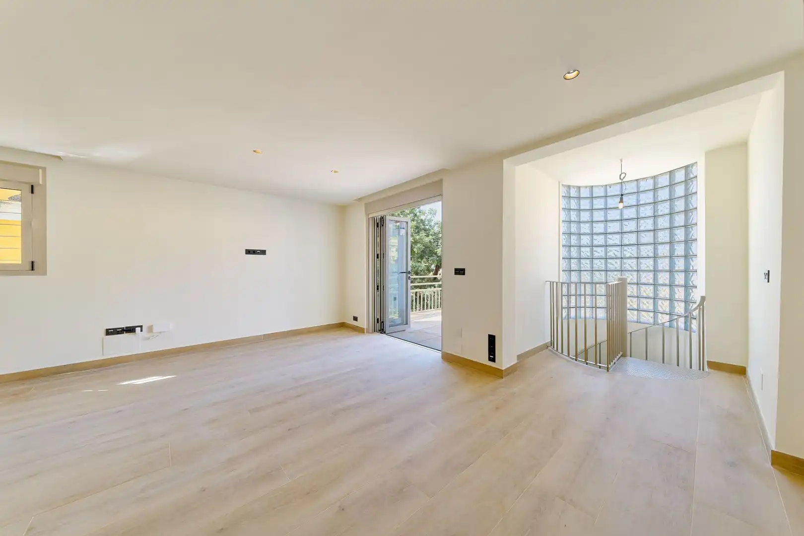 Detached homes for sale in Málaga  with Air Conditioner, Heating and Terrace