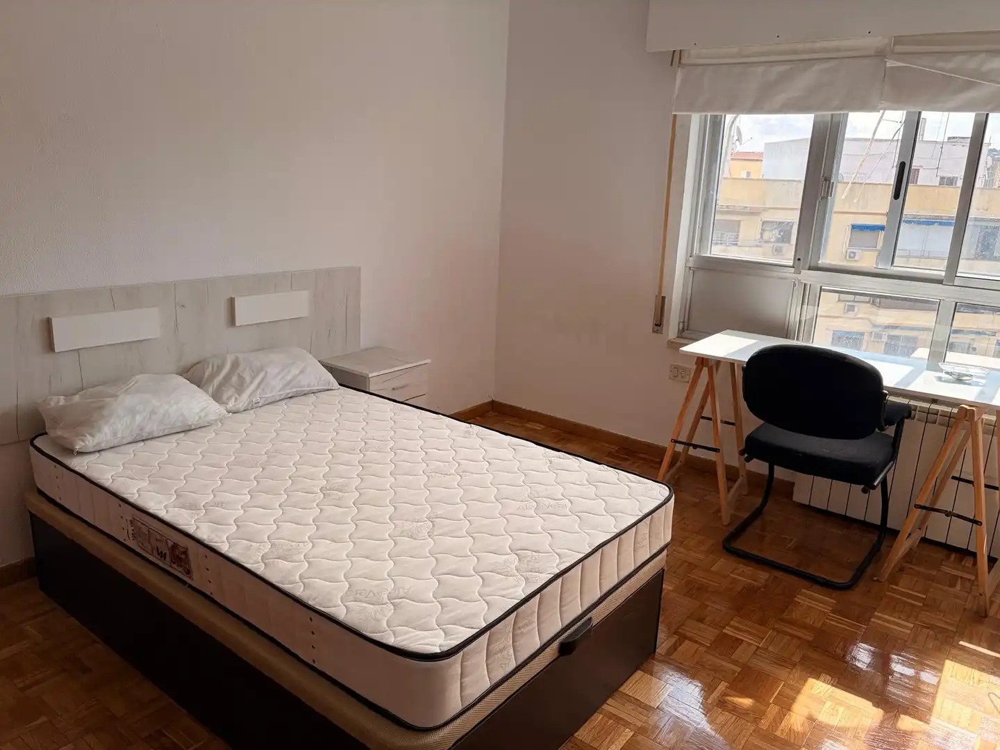 Bedroom of Flat for rent in Cáceres  with Heating, Terrace and Furnished