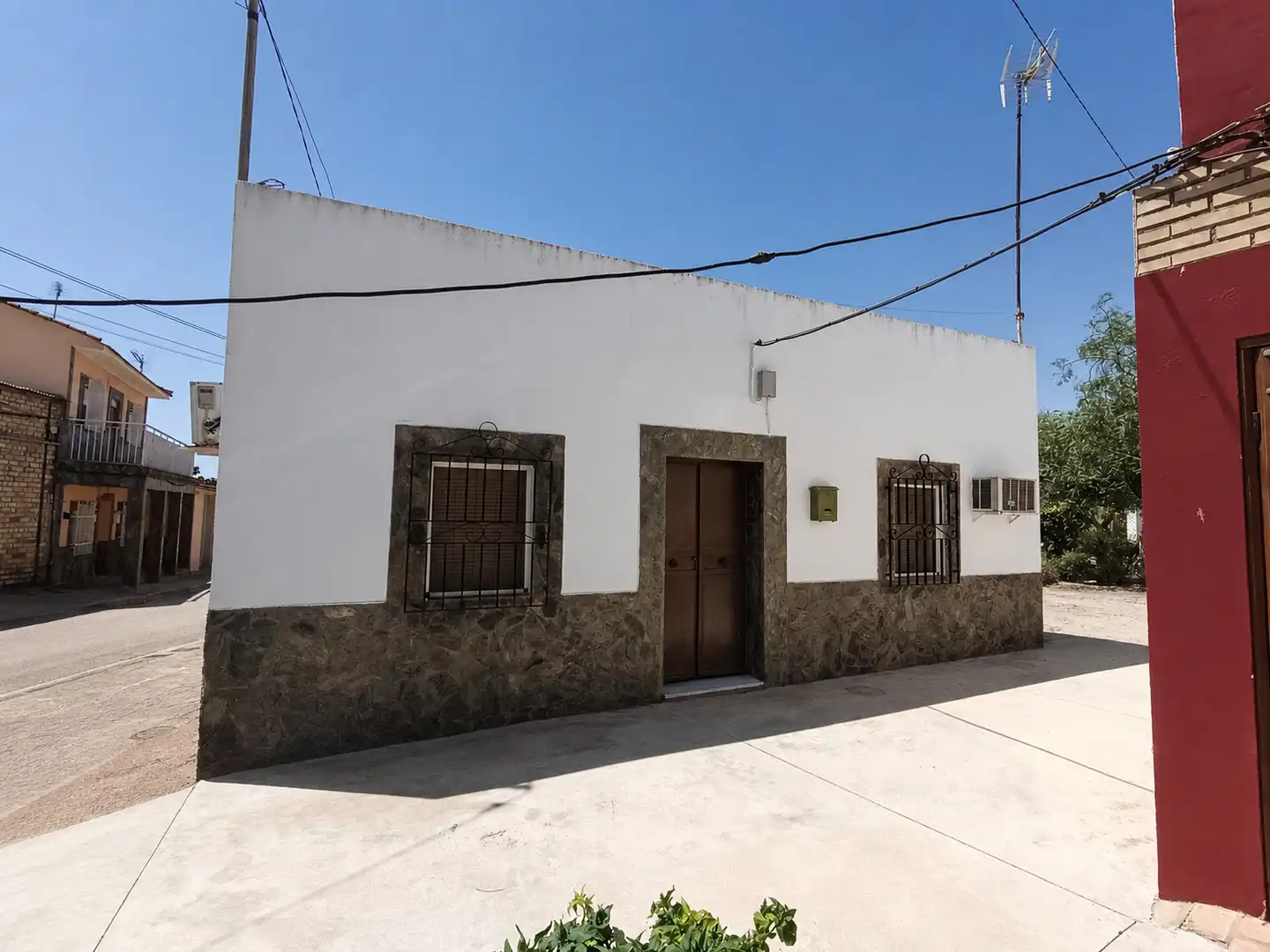 Vista exterior de Casa o chalet en venta en Écija con Aire acondicionado, Amueblado y Lavadora