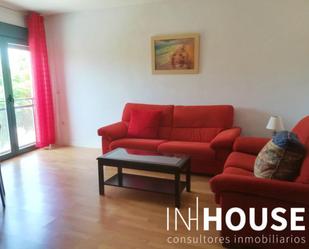 Living room of Flat to rent in Churriana de la Vega  with Heating