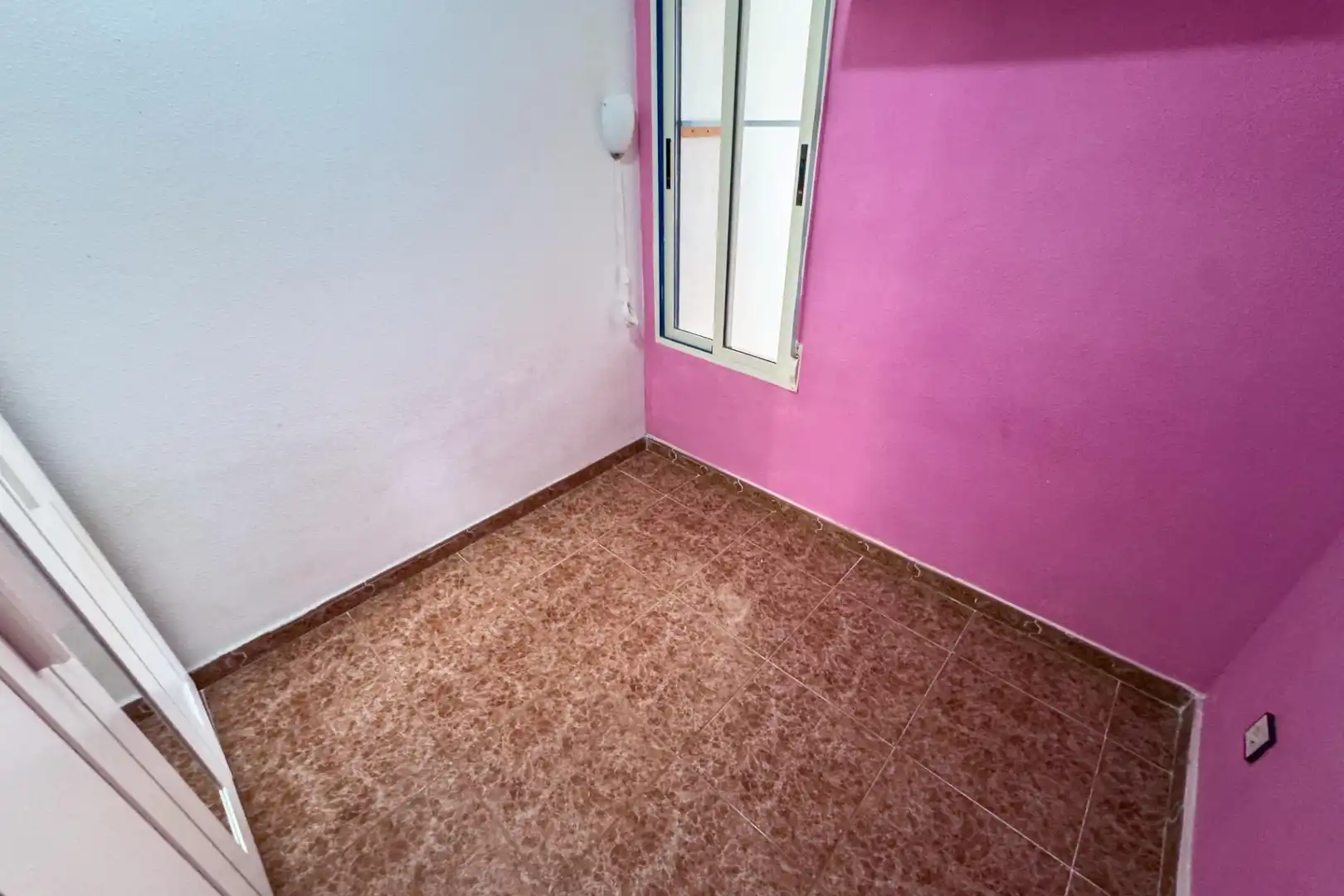 Dormitori de Pis en venda en Torrevieja amb Aire condicionat, Terrassa i Balcó
