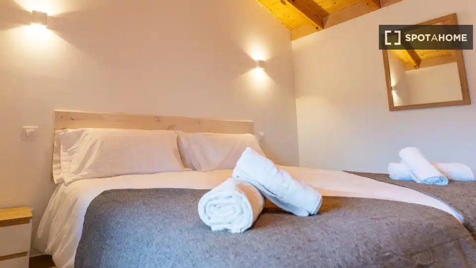 Room in Somo