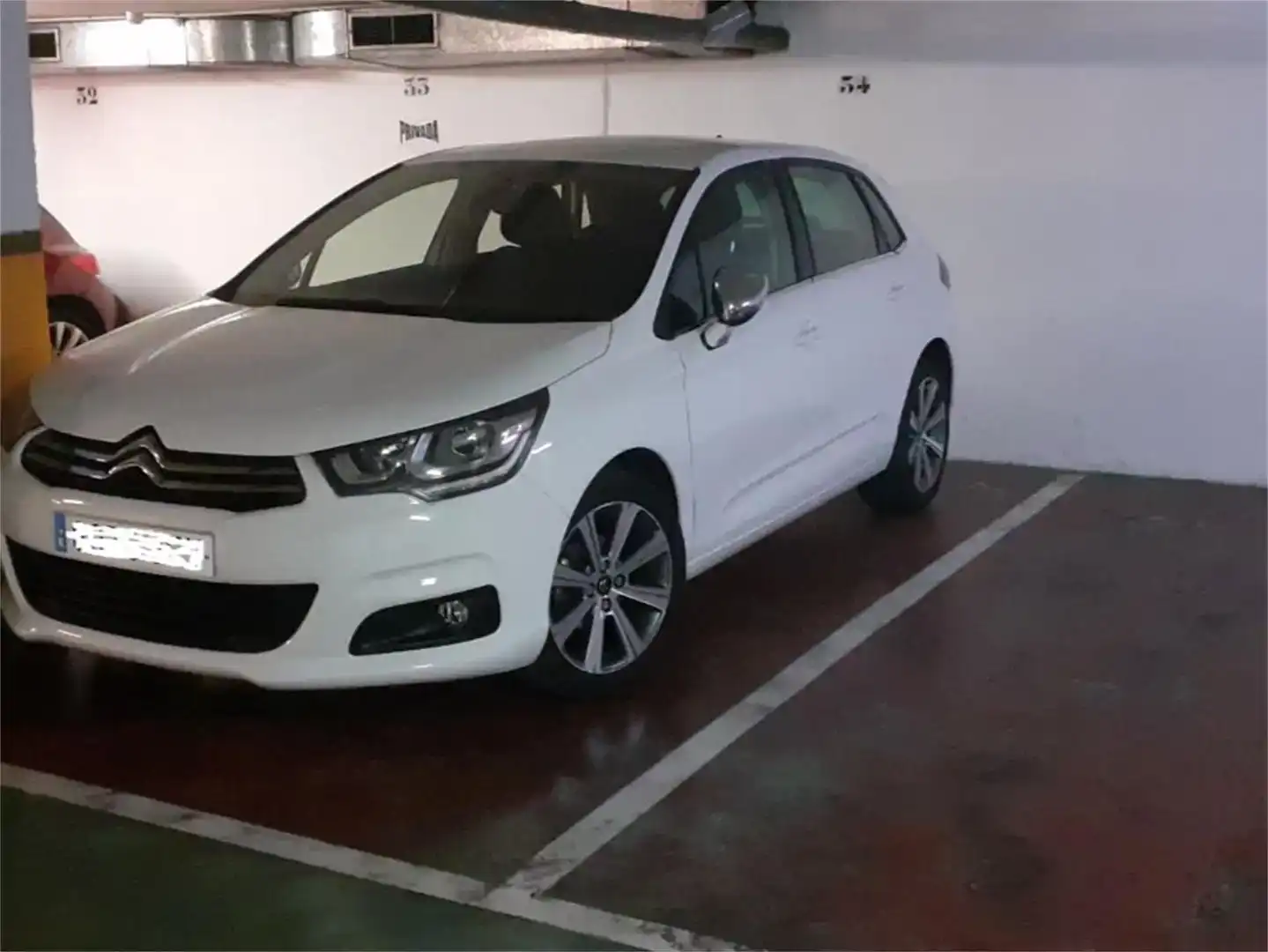 Aparcament de Garatge en venda en Sevilla