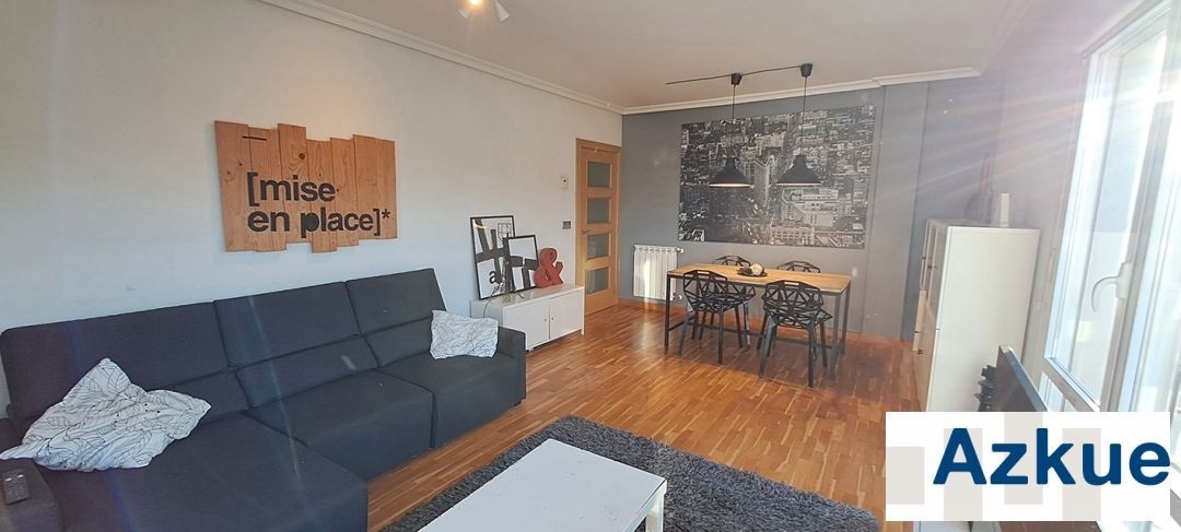Living room of Flat for sale in Zumaia  with Heating, Storage room and Balcony
