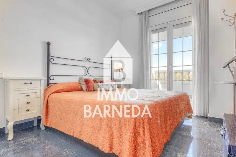 Casa o chalet en venta en Requesens, 125, Requesens