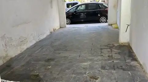 Foto 3 de Garaje de alquiler en Carrer del Doctor Ferran, 2, Centro, Xirivella