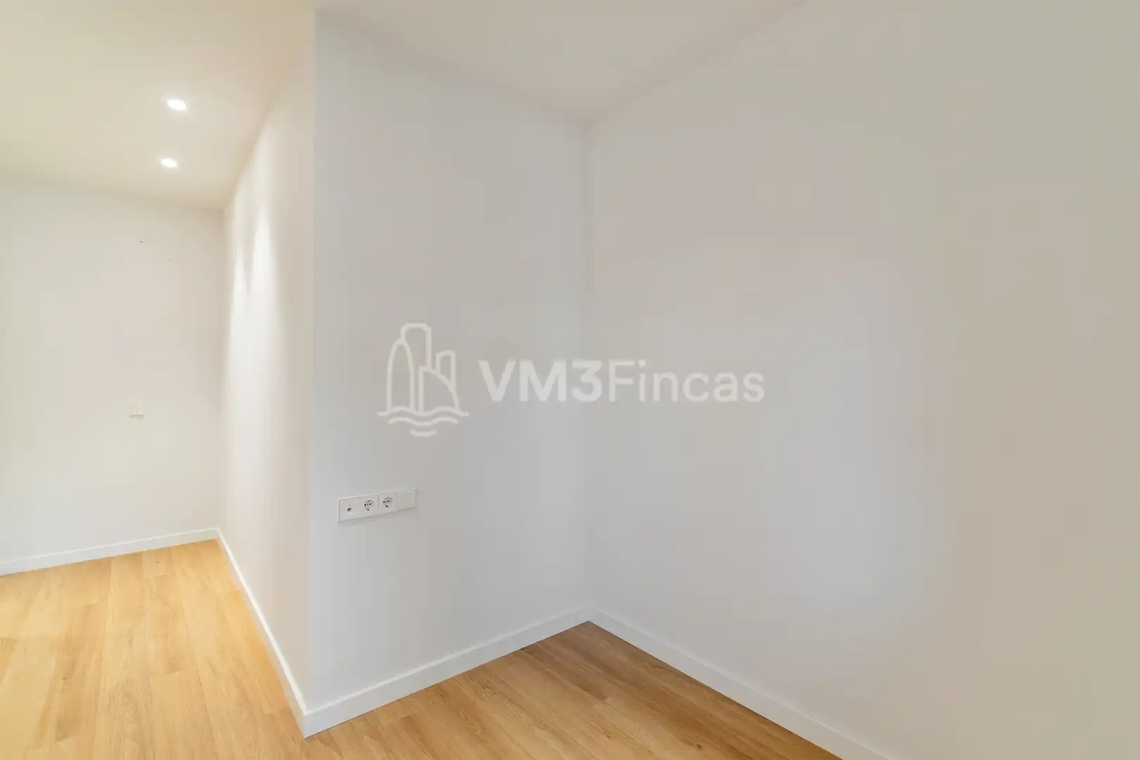 Schlafzimmer von Wohnung zur Miete in Barcelona mit Klimaanlage, Heizung und Terrasse